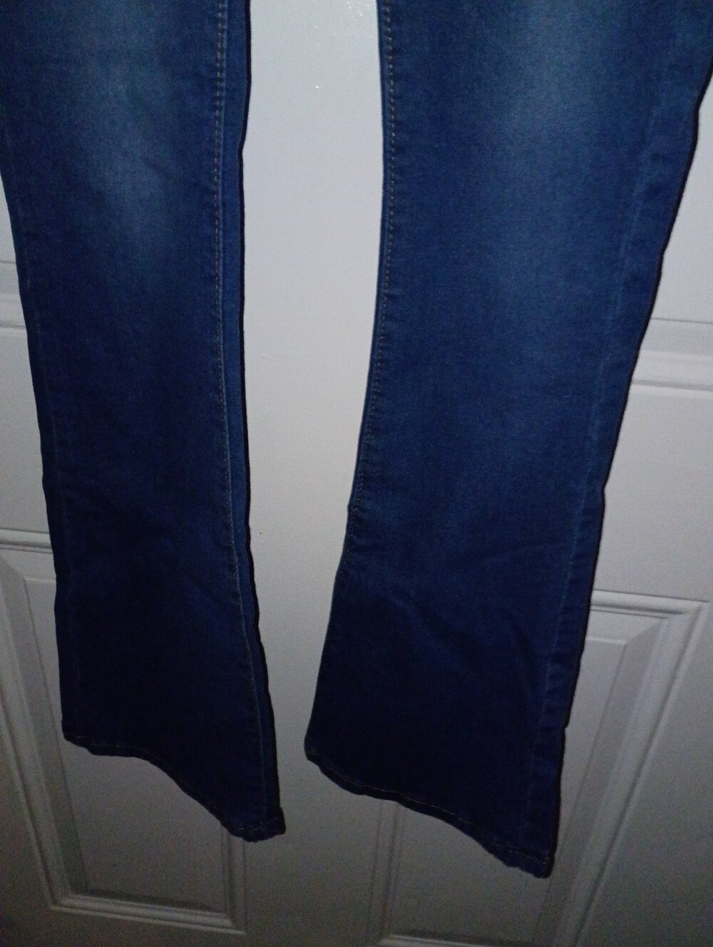 Bootcut High Rise Jeans - Picture 2 of 4